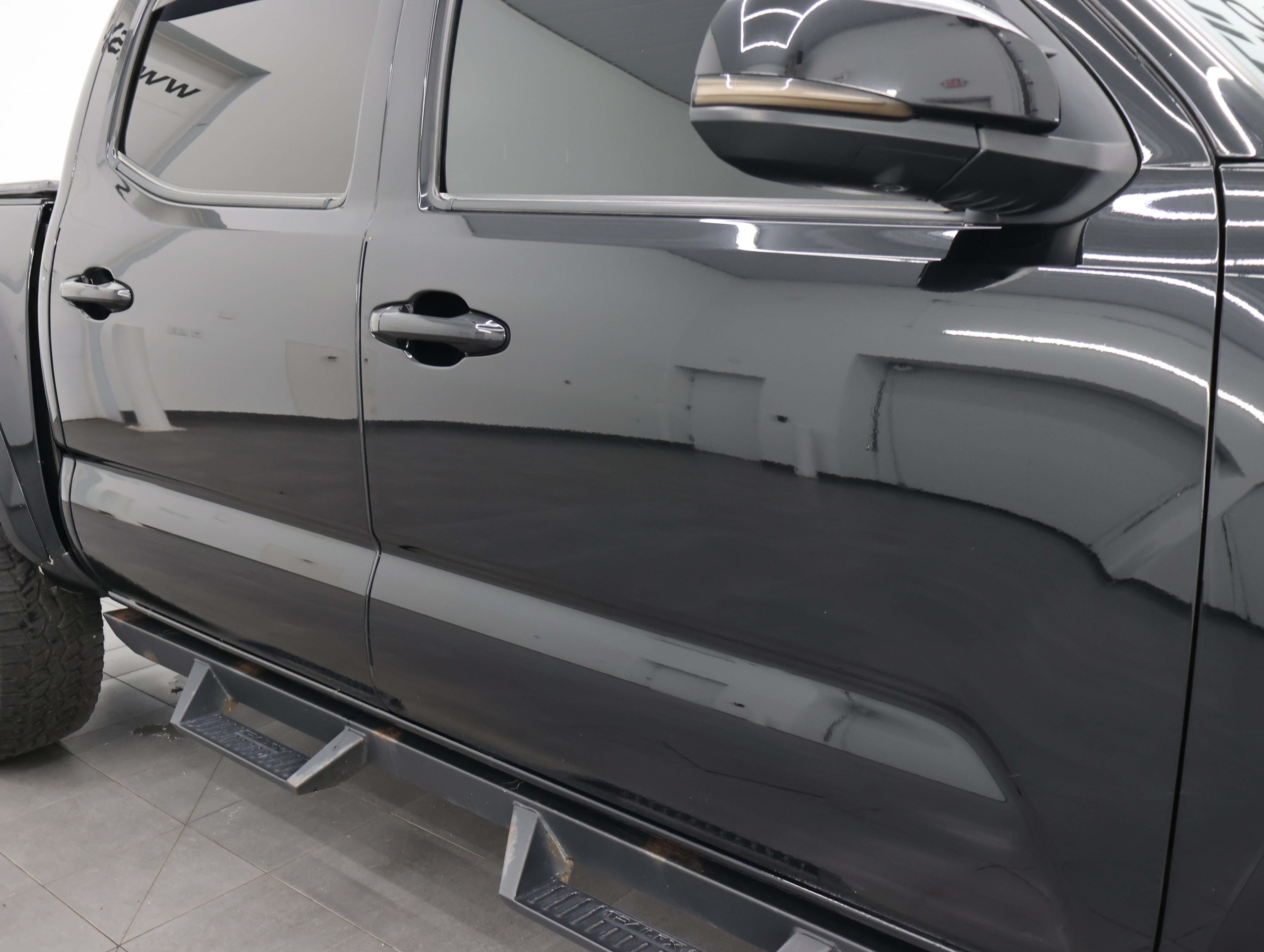 Used 2021  Toyota  image 19