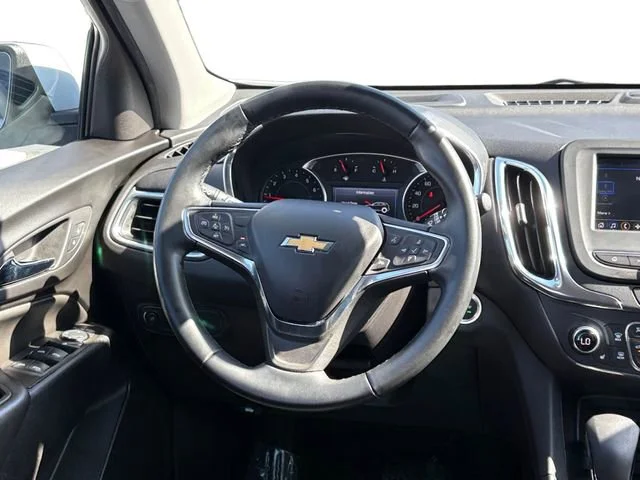 Used 2024 Summit White Chevrolet LT image 15