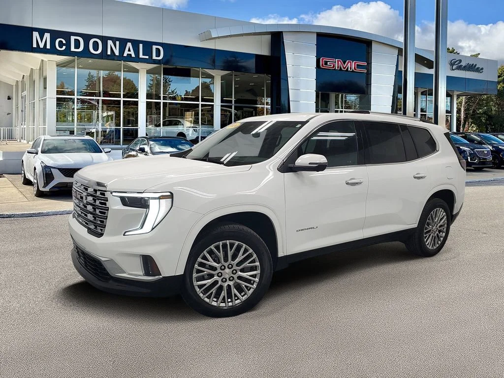 2024 GMC Acadia Denali AWD's photo