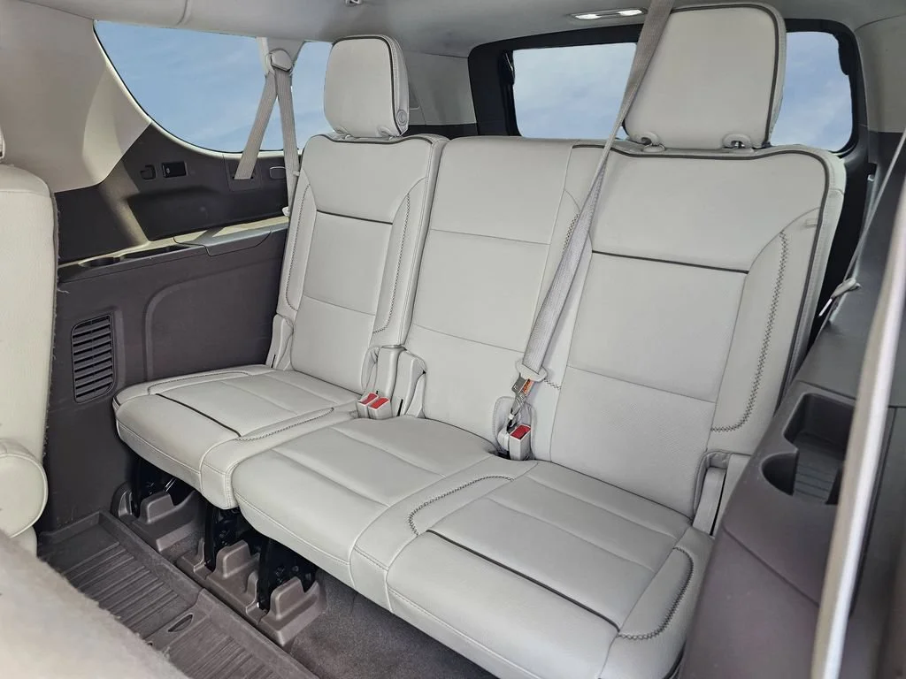 Used 2023 Onyx Black GMC Denali image 36