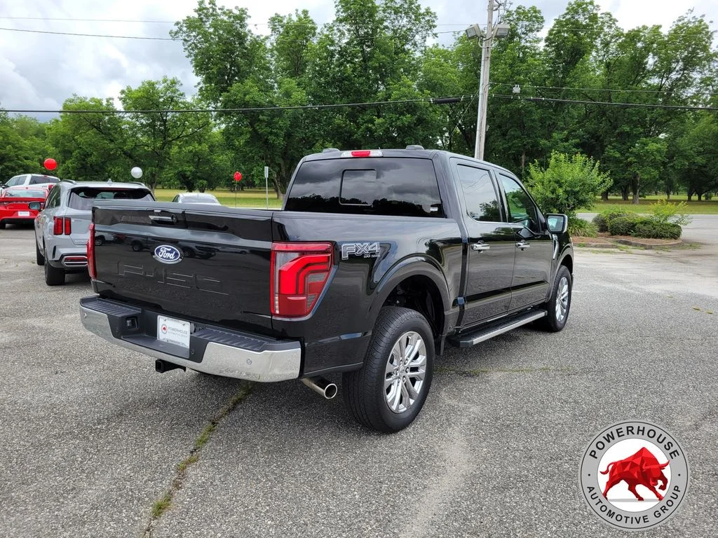 Used 2024 Black Ford Lariat image 5