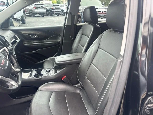 Used 2023 Black GMC SLT image 12