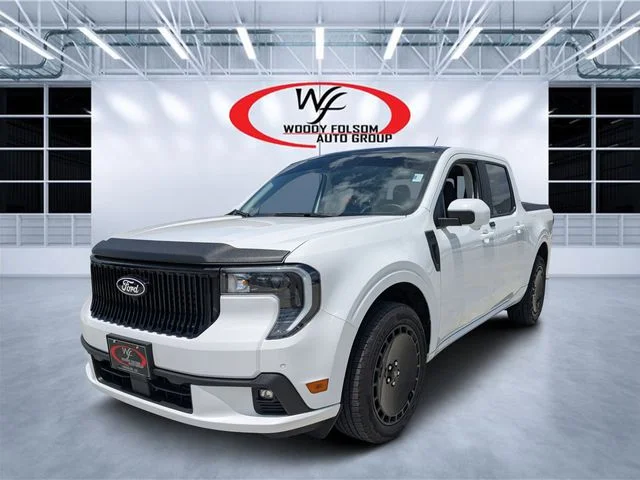 Used 2025 White Ford Lobo High image 7