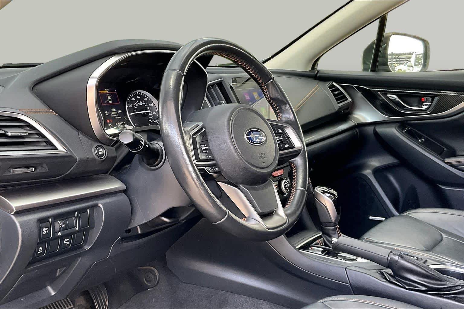 Used 2018 Crystal White Pearl Subaru Limited image 17