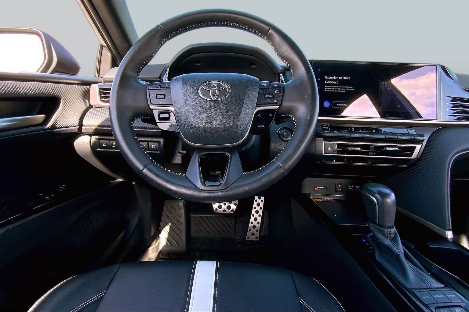 Used 2025 Heavy Metal Toyota SE image 6