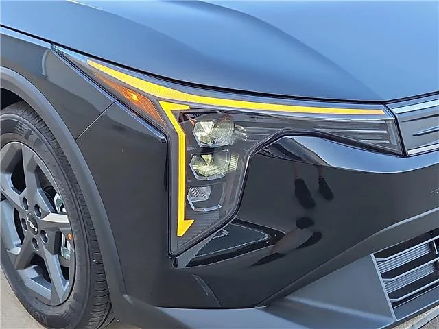 New 2026 Aurora Black KIA LXS (IVT) image 6