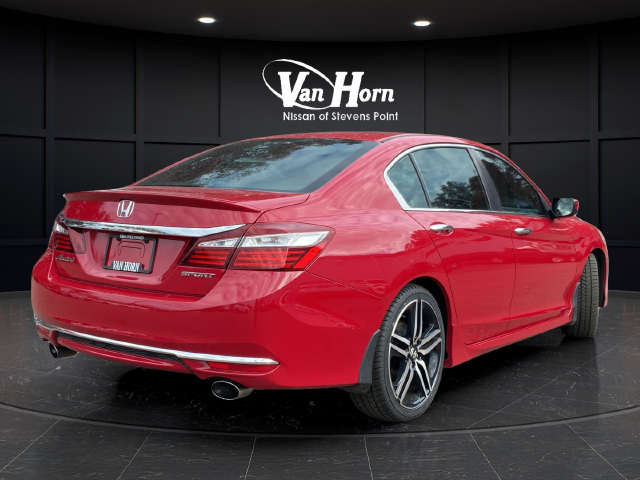 Used 2016 Red Honda Sport image 7