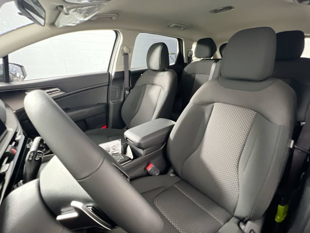 New 2026 Gravity Gray Kia LX image 14