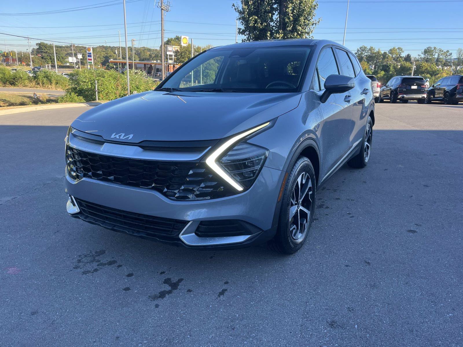 Used 2024 Everlasting Silver Kia EX image 7