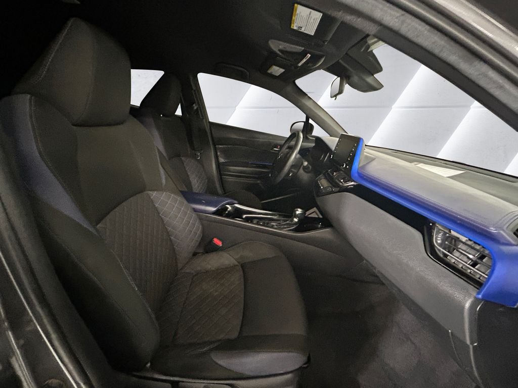 Used 2020 Gray Toyota XLE image 13