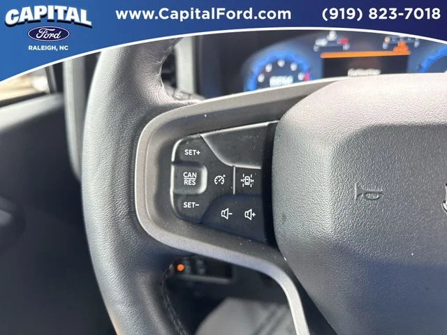 Used 2025 Blue Ford Badlands image 21