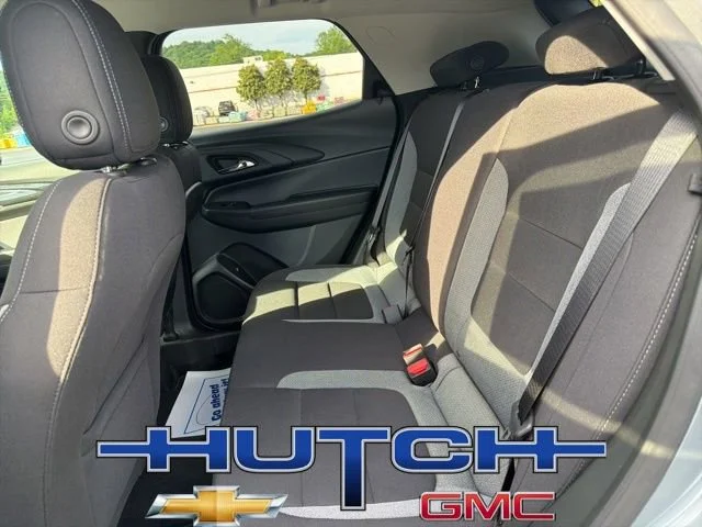 New 2026 Sterling Gray Metallic Chevrolet LT image 17