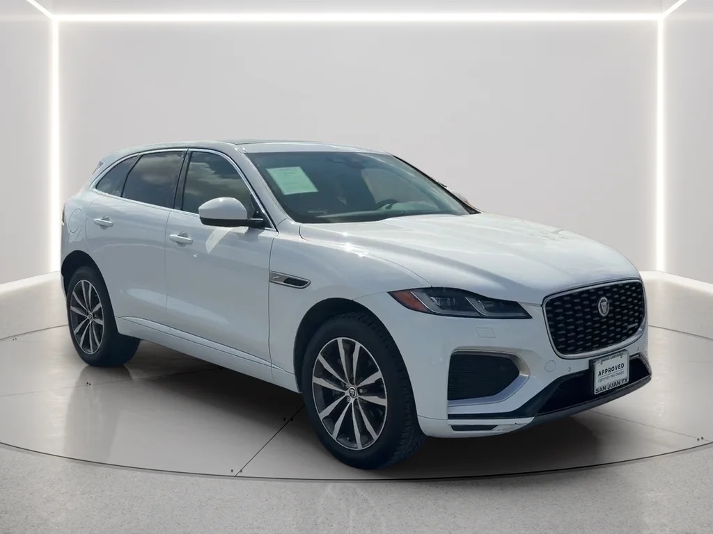 Used 2025 White Jaguar P250 R-Dynamic S image 3