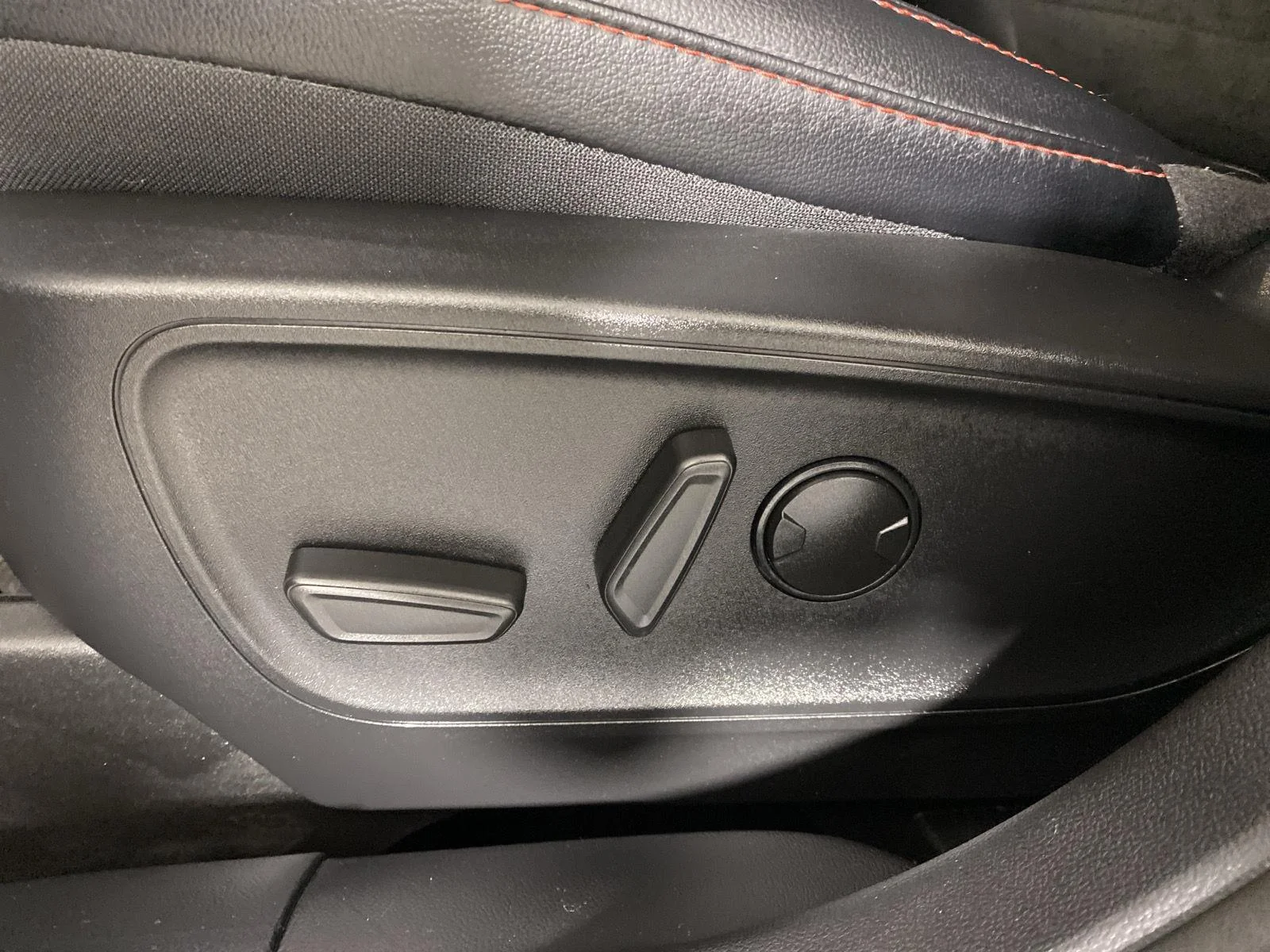 Used 2022 Carbonized Gray Ford SEL image 11