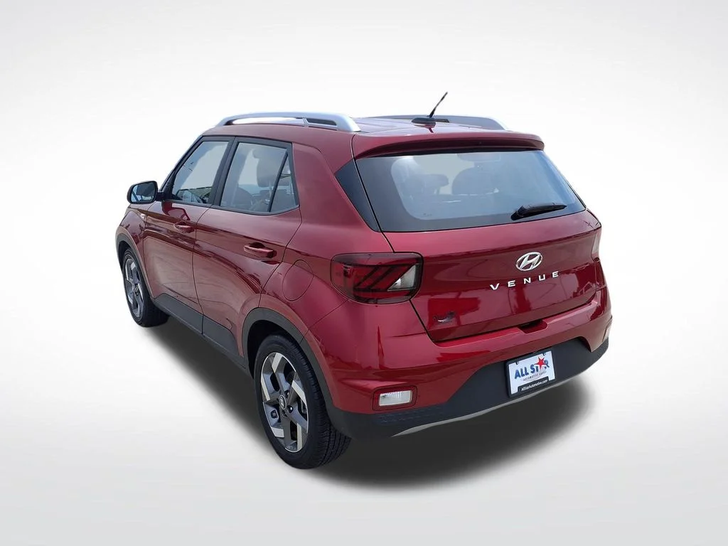 Used 2025 Red Hyundai Limited image 6