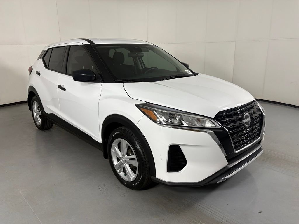 Used 2024 White Nissan S image 2