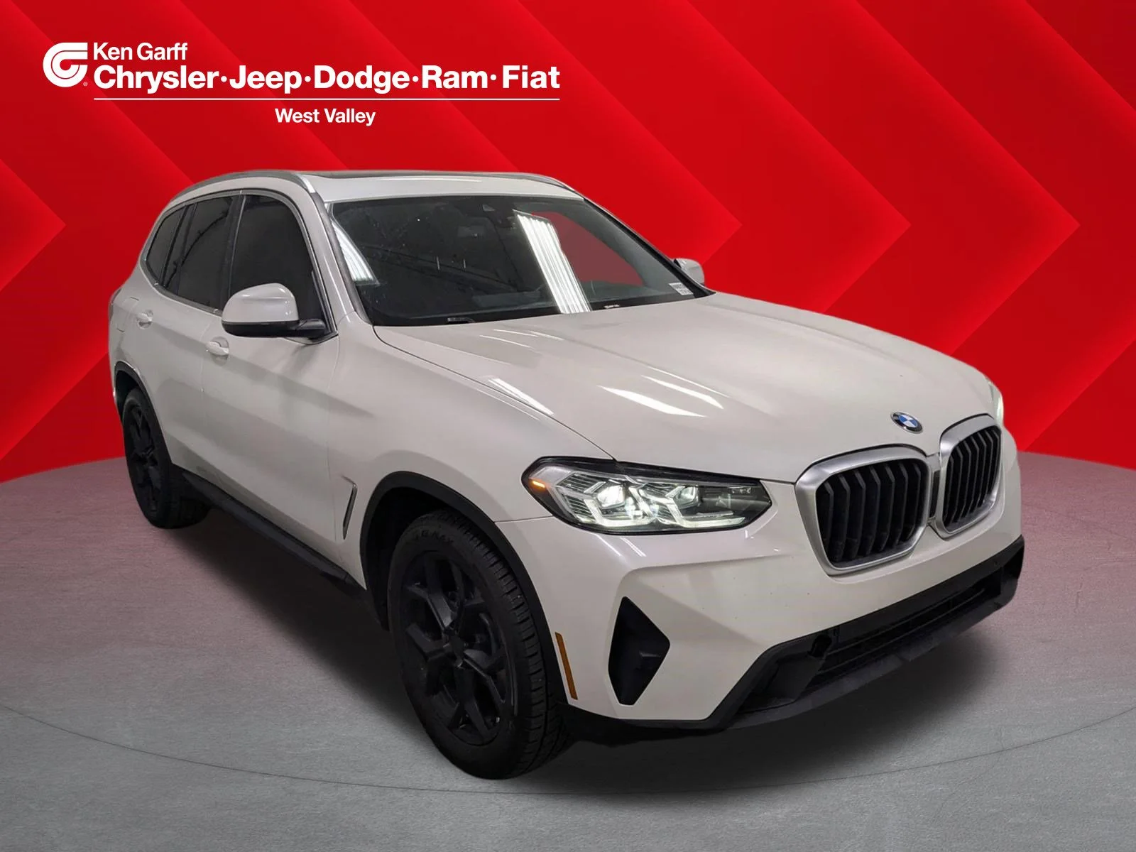 2022 BMW X3 xDrive30i's photo