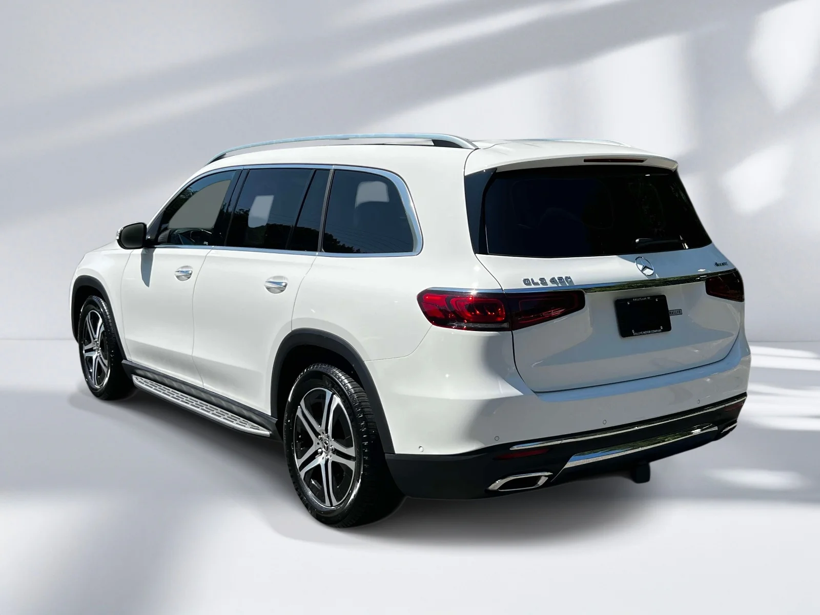 Certified Used 2023  Mercedes-Benz GLS 450 image 5