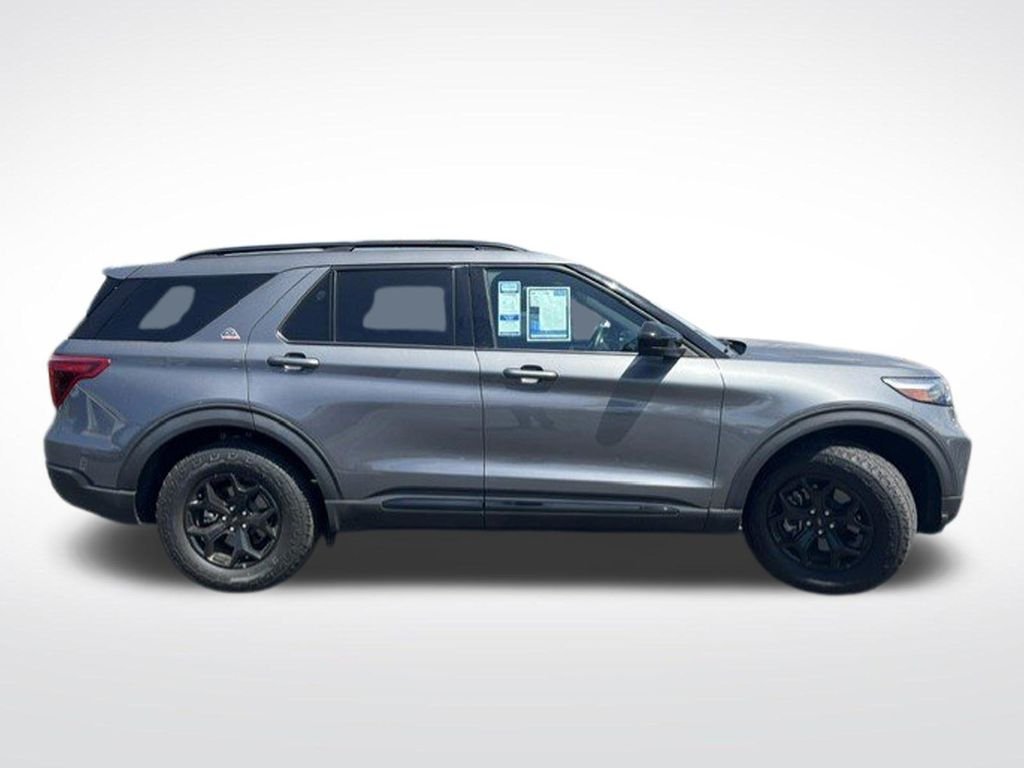 Used 2023 Gray Ford Timberline image 5