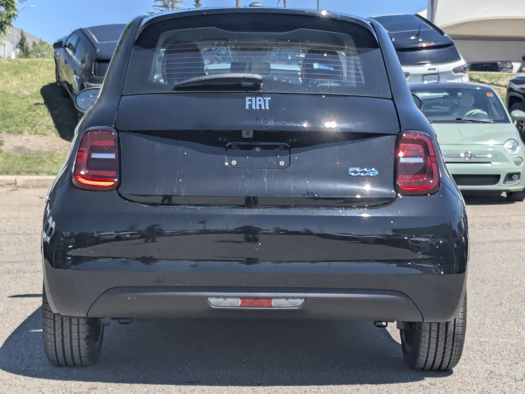 New 2026 Black FIAT Pop - - FWD - 42kWh Electric - Heated Seats - Lane Keep Assist - Rear Camera & More! image 8