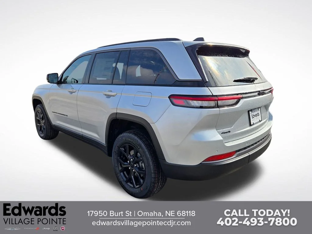 New 2026 Silver Jeep Altitude image 5