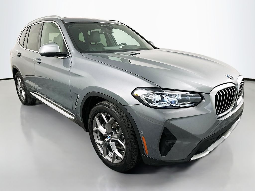 Used 2023 Skyscraper Grey Metallic BMW sDrive30i image 3