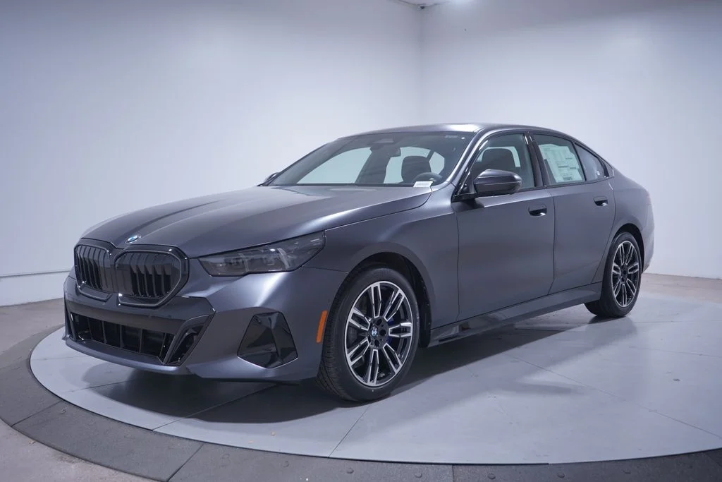 2026 BMW 5 Series 530i Sedan's photo