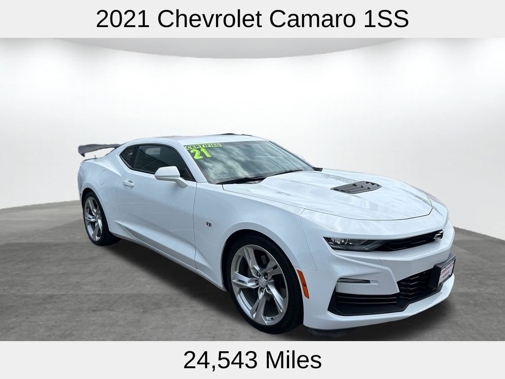 Used 2021 White Chevrolet SS image 3