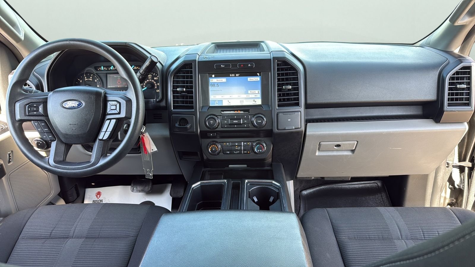 Used 2018 Gray Ford XL image 21
