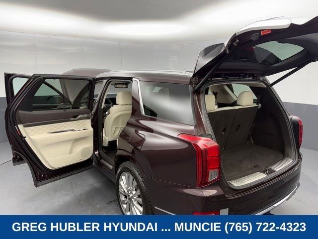Used 2020 Red Hyundai Limited image 28