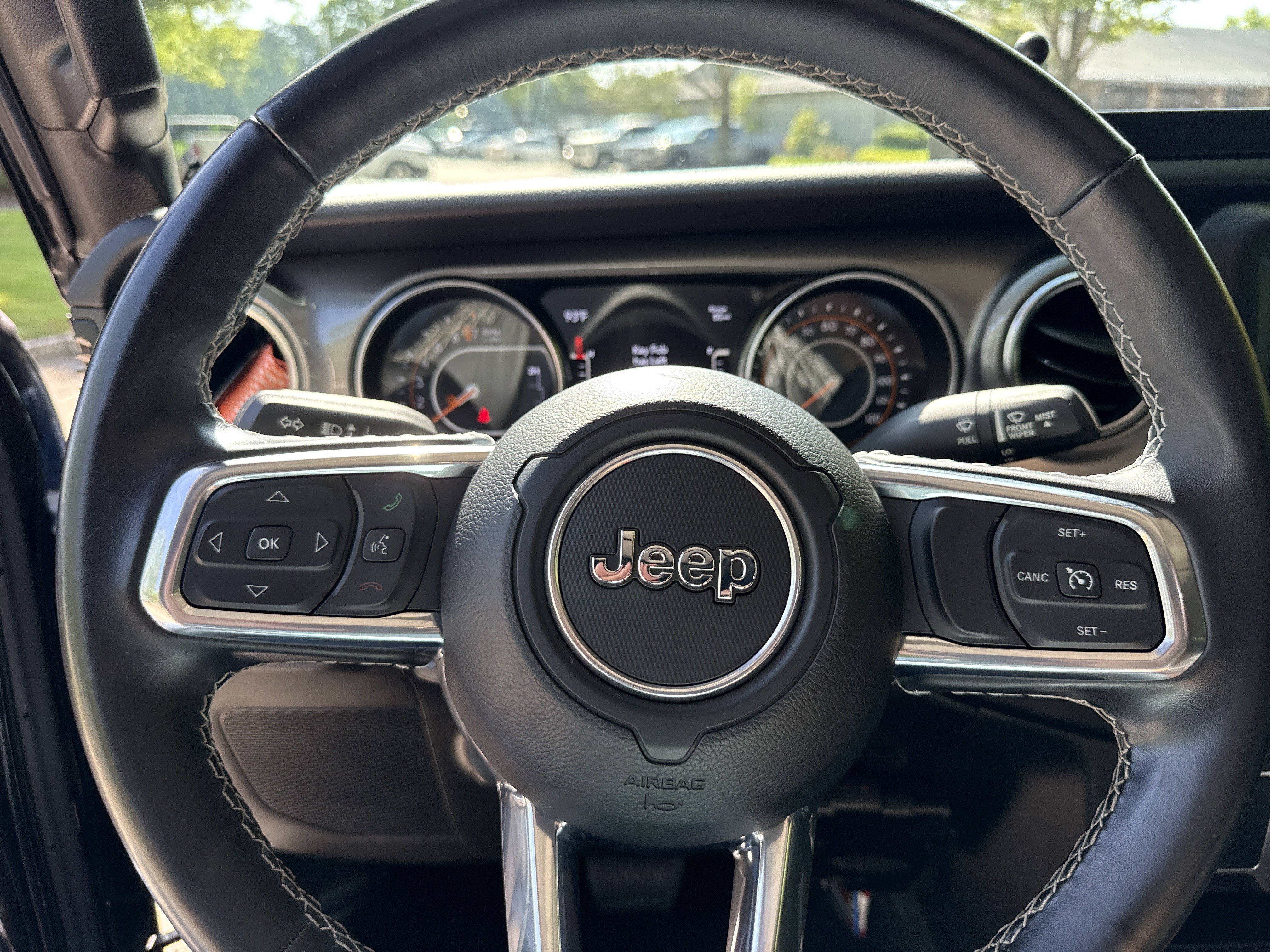 Used 2021 Black Clearcoat Jeep Overland image 24