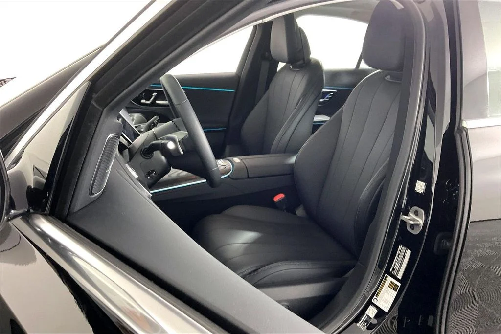 2026 Mercedes-Benz E-Class E350 - Photo 17