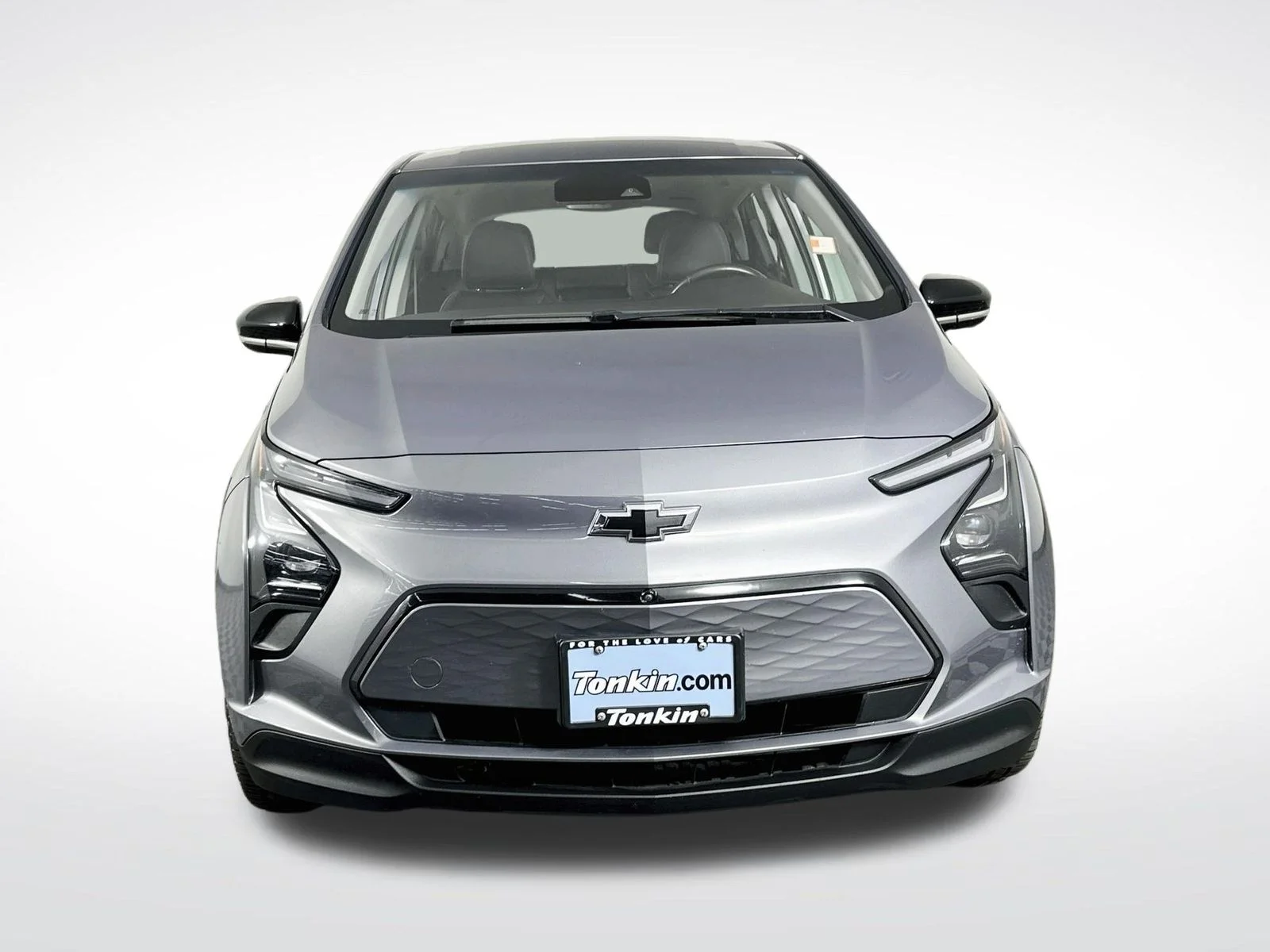 Used 2023 Gray Ghost Metallic Chevrolet 2LT image 2