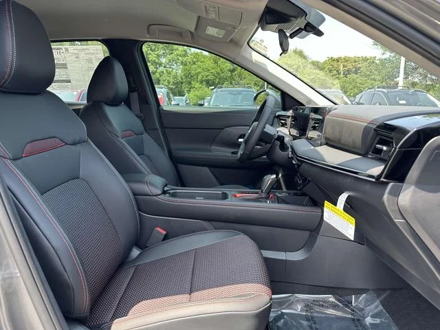 2025 Nissan Kicks SR - Photo 10