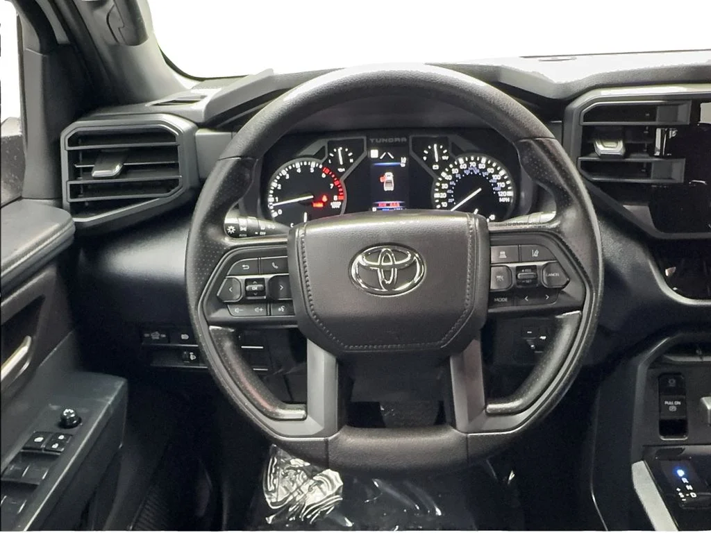 Used 2026 White Toyota SR5 image 21