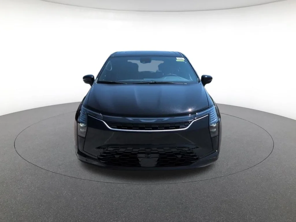 New 2027 Black Chrysler Limited image 14