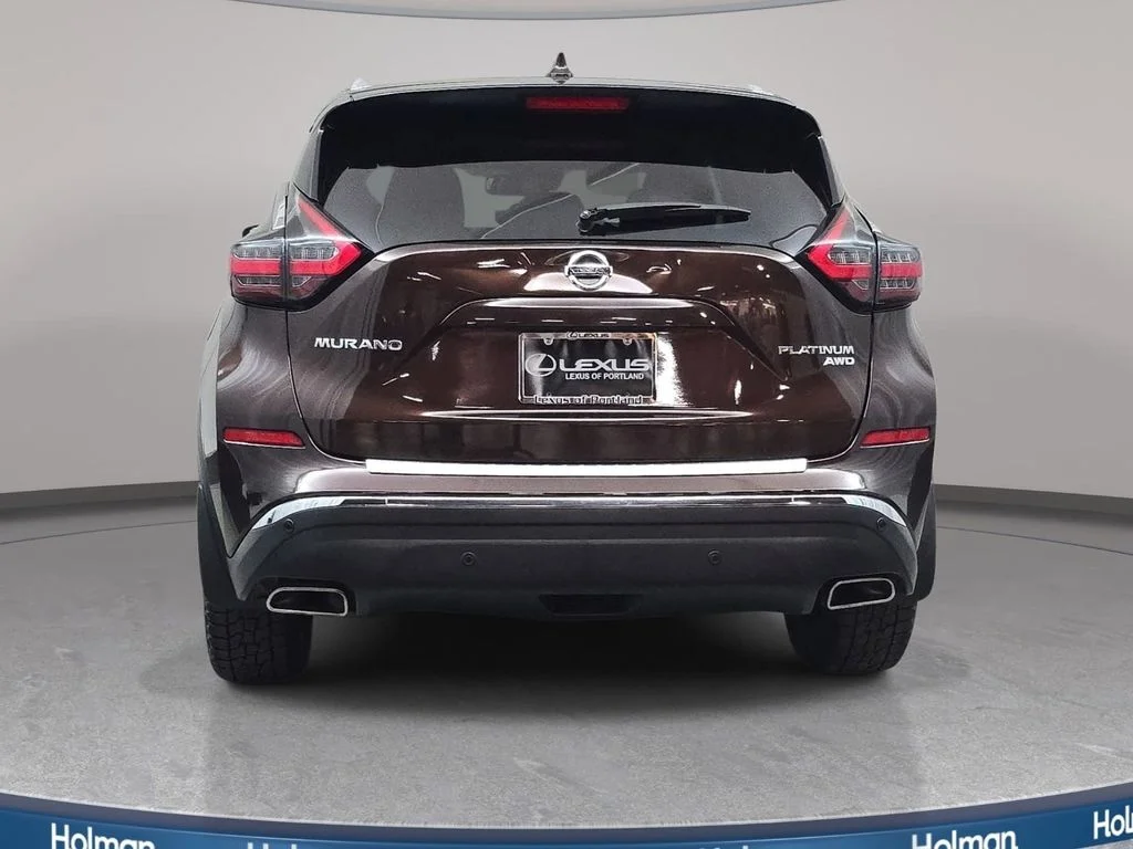 Used 2019 Brown Nissan Platinum image 7