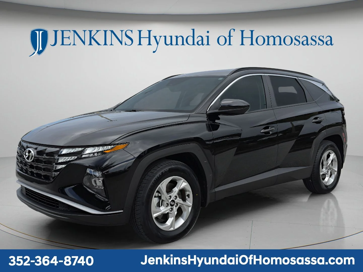 Used 2024 Black Hyundai SEL image 9