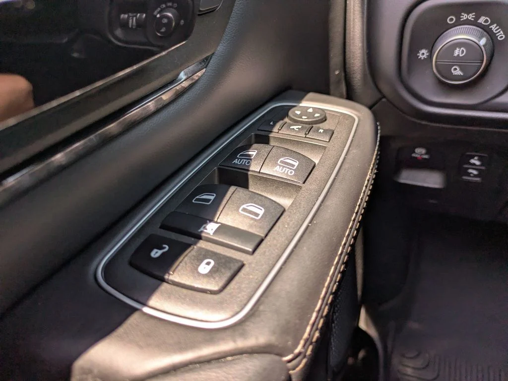 Used 2022 Black Ram Limited image 27