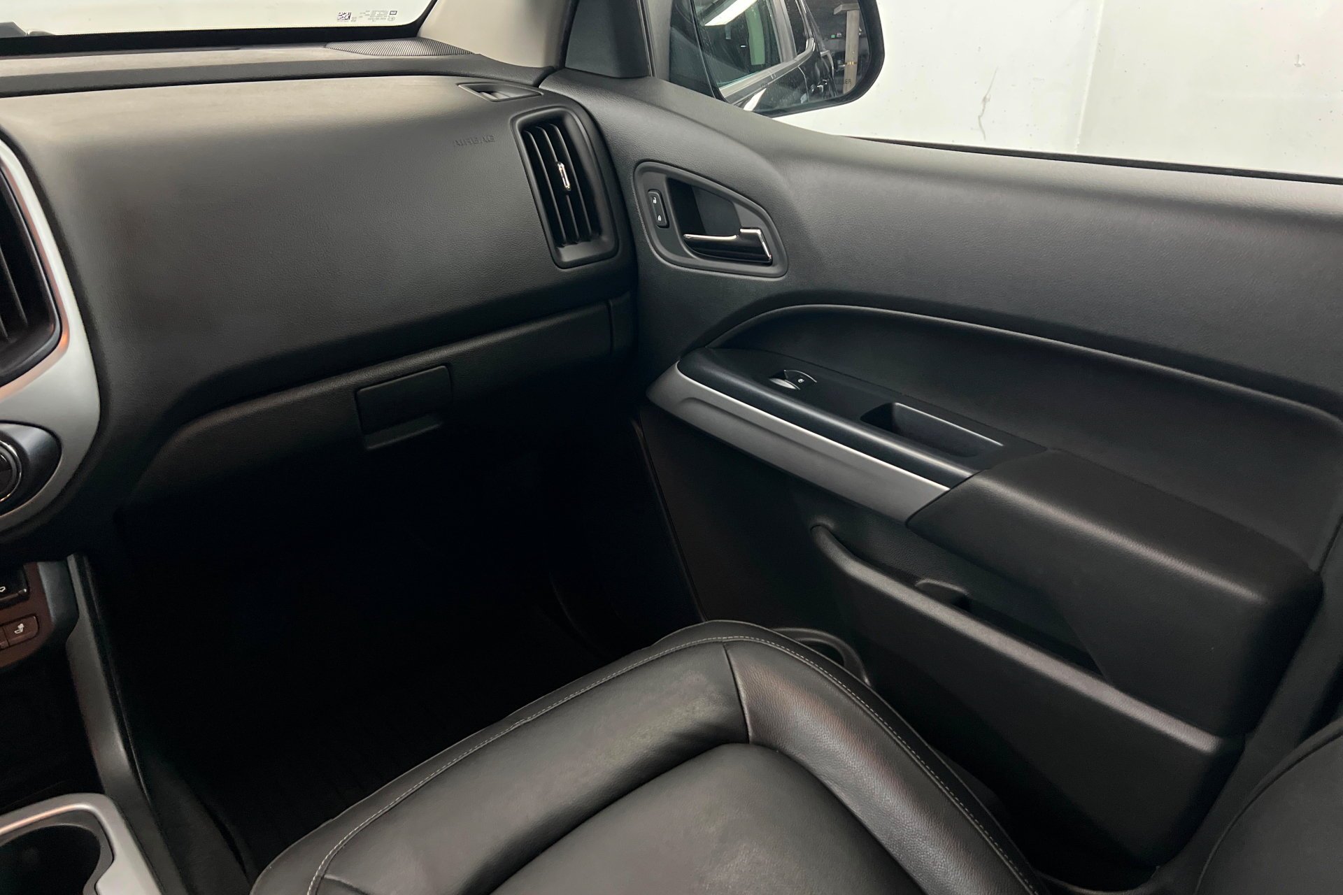 Used 2021 Black Chevrolet 4WD ZR2 image 11