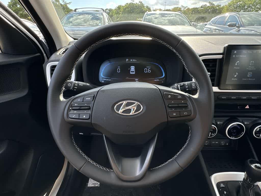 New 2026 Lunar White w/Black Roof Hyundai SEL w/Two-Tone Roof image 14