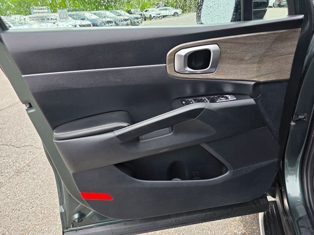 Used 2022 Green Kia X-Line EX image 29