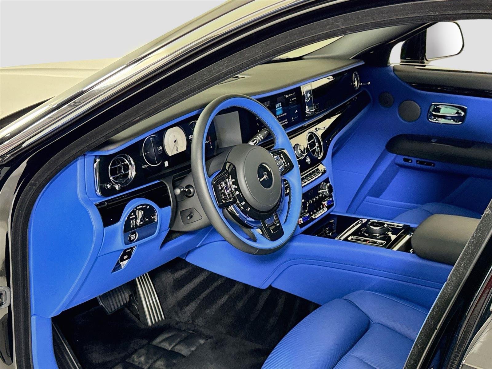 Used 2025 Black Diamond Rolls-Royce Starlight Headliner | 1 Owner & 3k miles! | 24