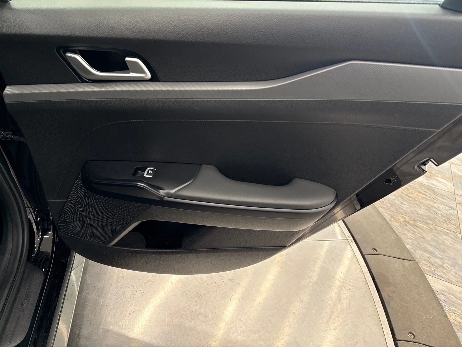 Used 2022 Ebony Black Kia GT-Line AWD image 47
