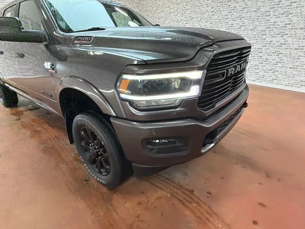 Used 2021 Granite Crystal Metallic Clearcoat Ram Laramie image 9