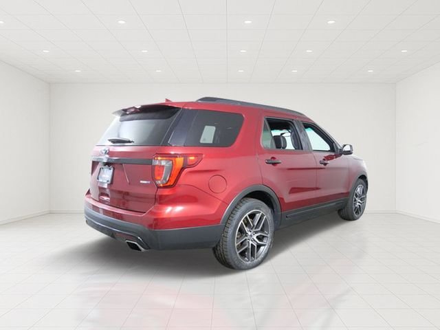 Used 2016 Red Ford Sport image 6