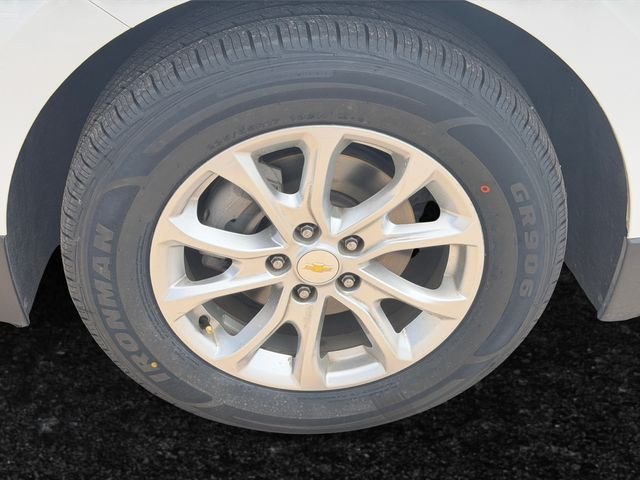 Used 2020 White Chevrolet LS image 22