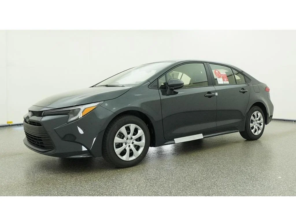 New 2027  Toyota LE image 22