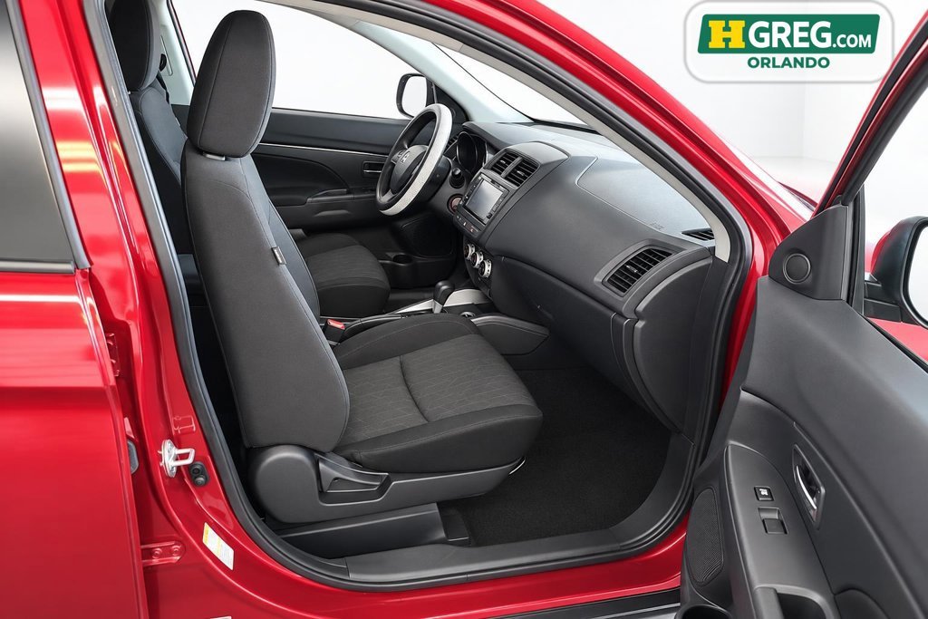 Used 2023 Red Mitsubishi ES image 8