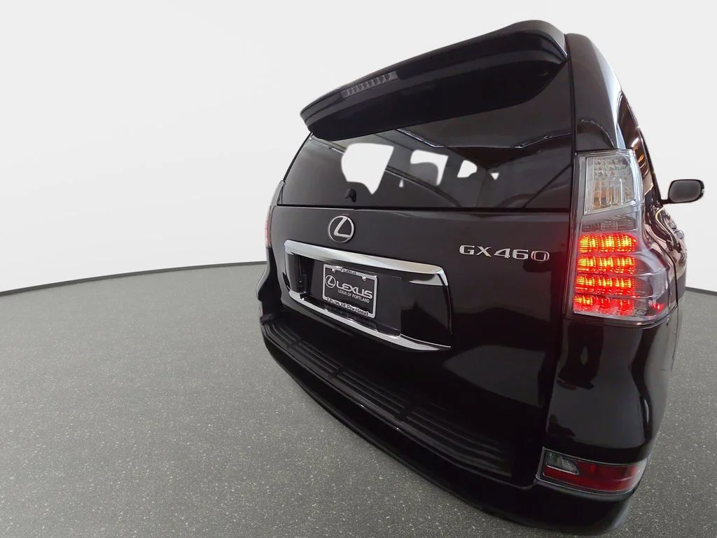 Certified Used 2022 Black Lexus 460 image 38